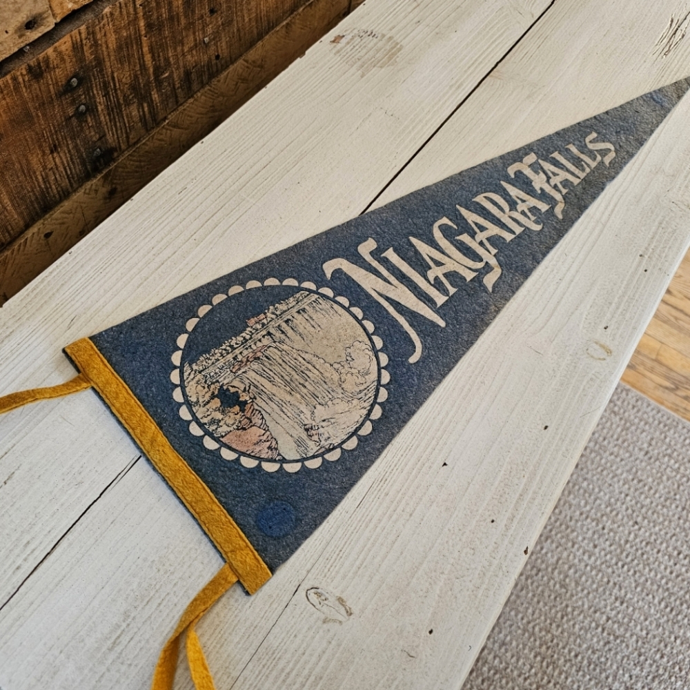 Vintage 1960s "Niagara Falls" felt pennant